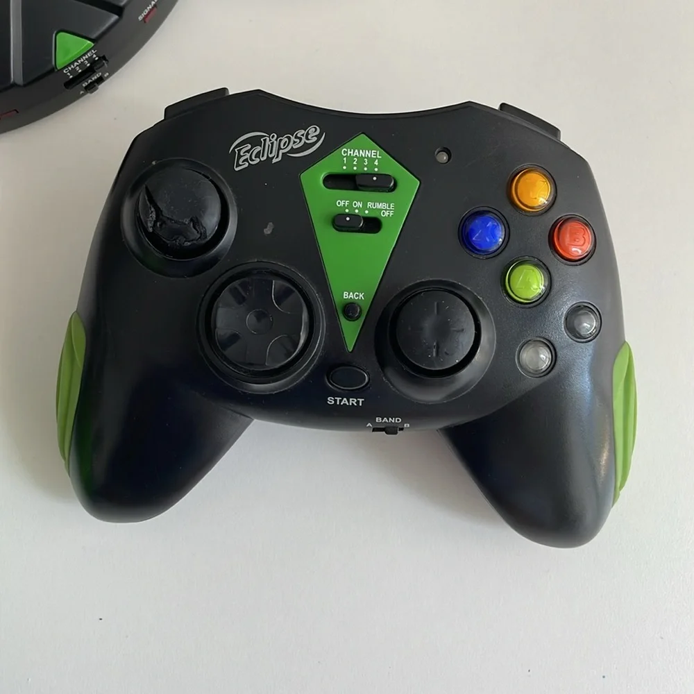 [ XBOX Controllers - Trick Eclipse Pelican Accessories ]